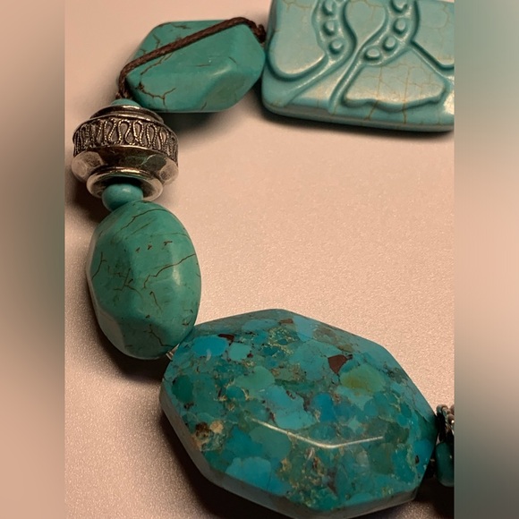 Silpada Vintage STER Compressed Turquoise, Howlite & Magnesite Stretch Bracelet - Picture 7 of 14